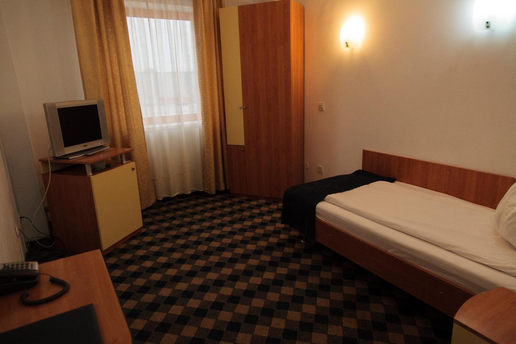 Plus Hotel Craiova Rom bilde