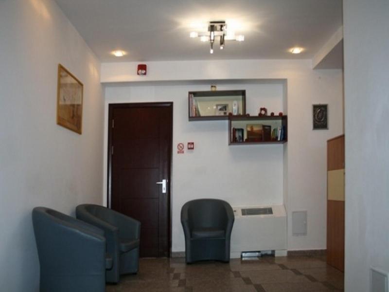 Plus Hotel Craiova Eksteriør bilde